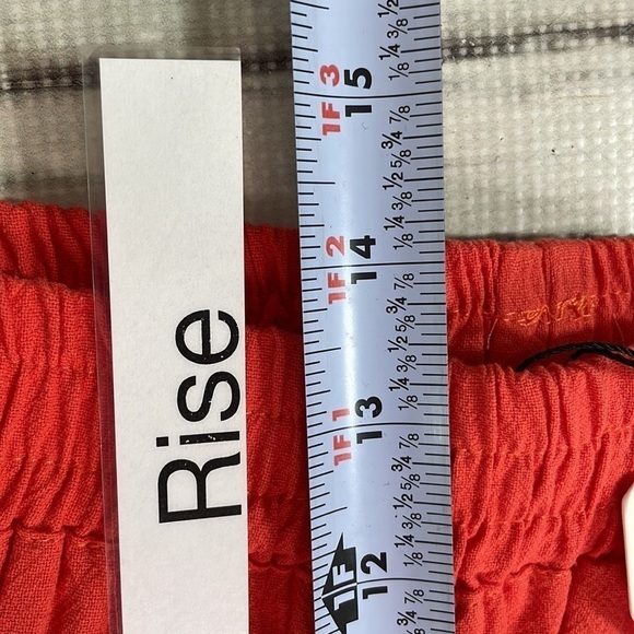 Cellabie Pants NWT Red Orange Wide Leg Cropped Pockets Size Large - Picture 9 of 12